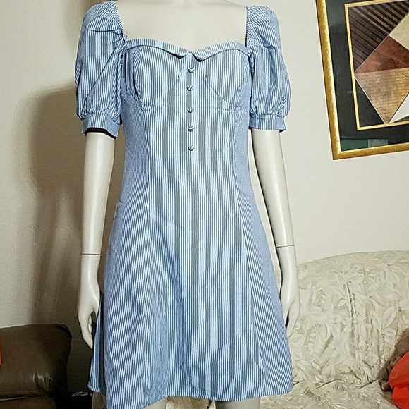 NWT Puffed Sleeve Dress - Picture 1 of 6